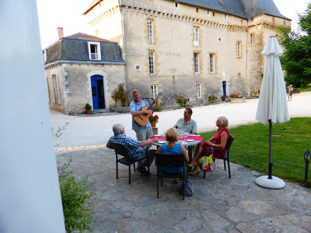 Chateau De Mavaleix Chalais  Eksteriør billede